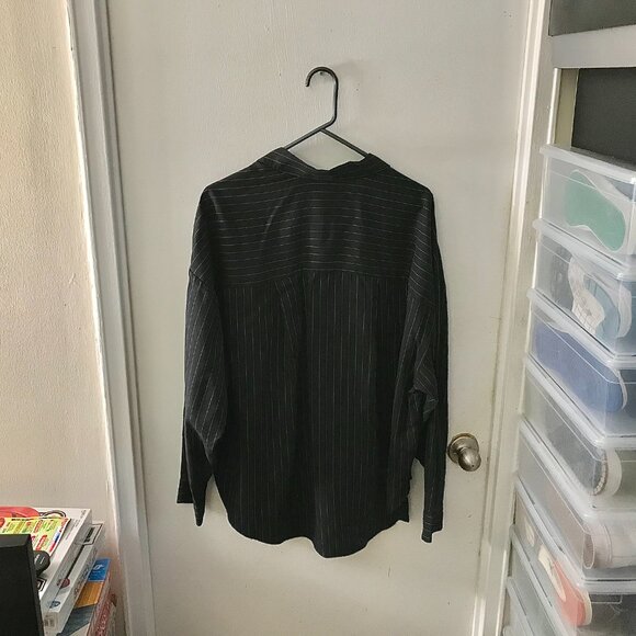 Women's Express Boyfriend Portofino Button-down Navy Shirt - Size XL (NWT) - Picture 5 of 5